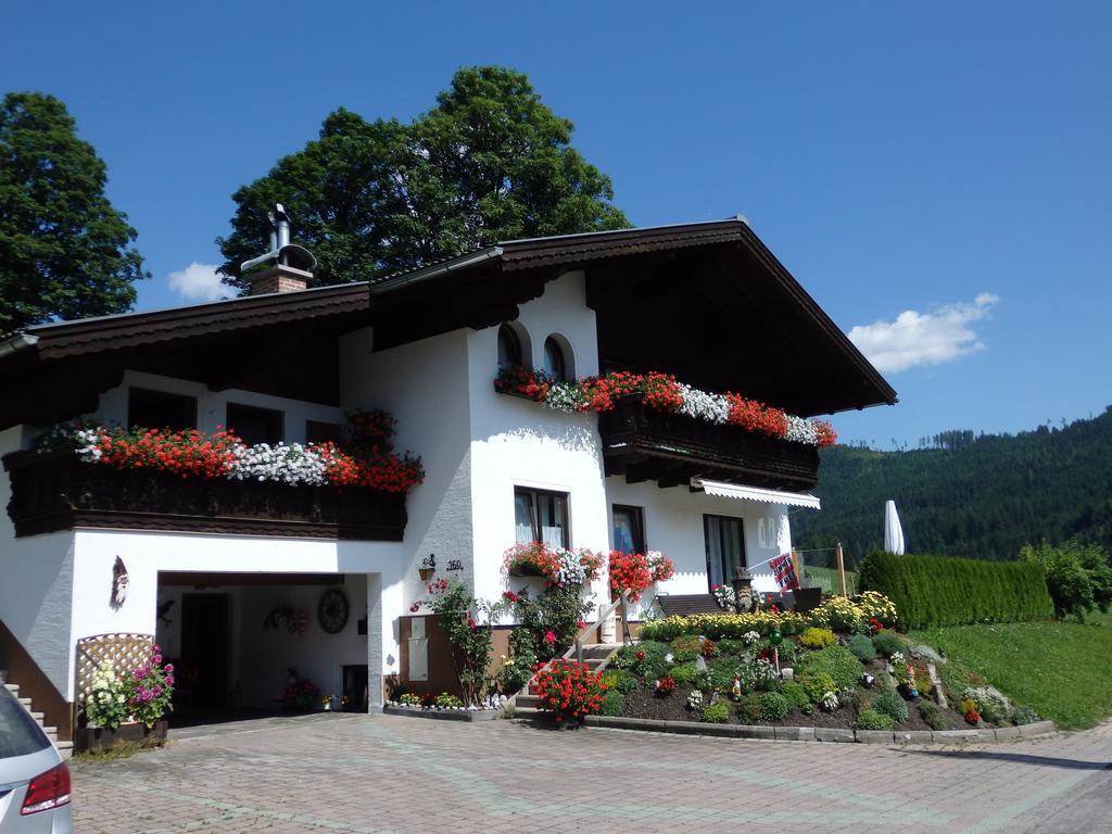 Haus Ratgeb Appartement Filzmoos Buitenkant foto