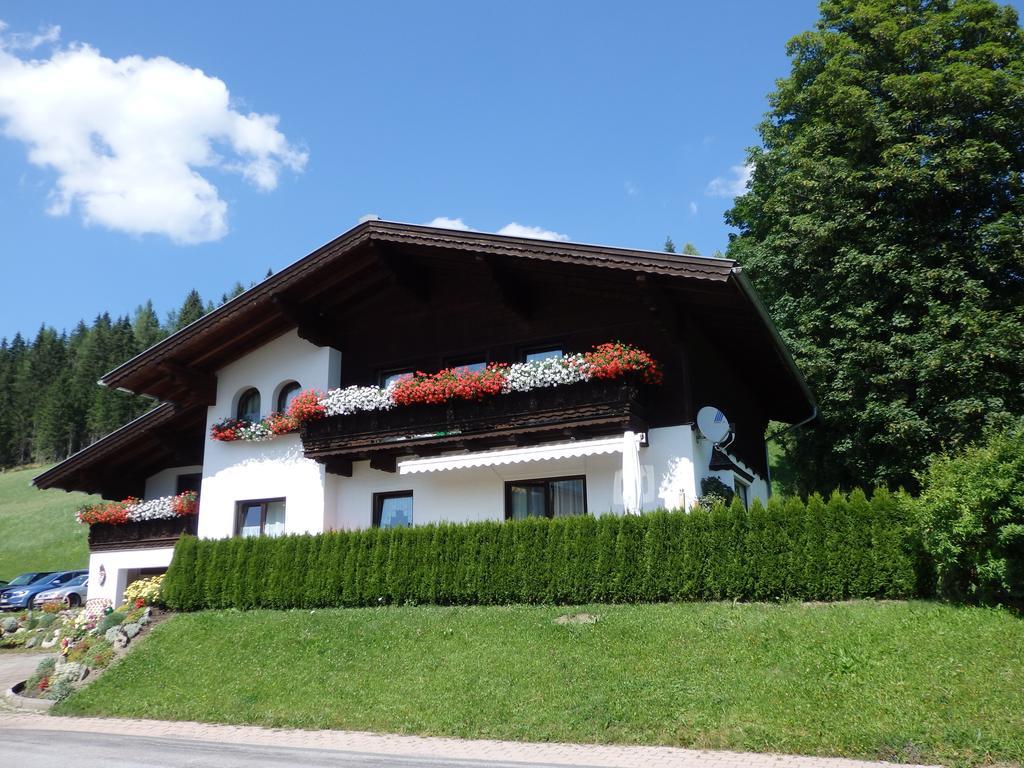 Haus Ratgeb Appartement Filzmoos Buitenkant foto